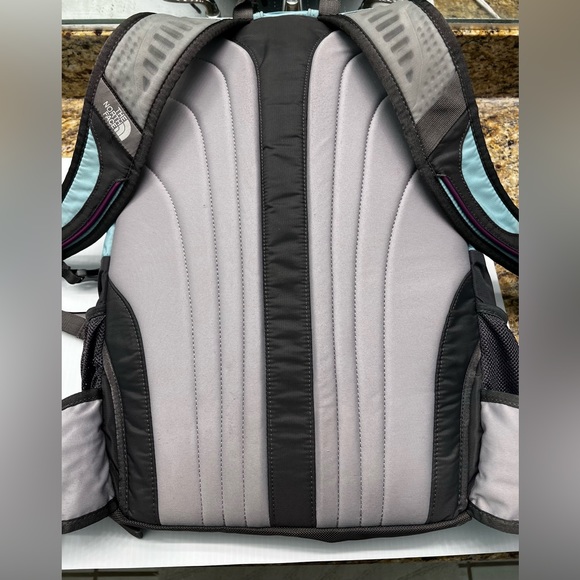 The North Face Borealis School College Travel Hike Aqua Green Large Backpack - Picture 5 of 14